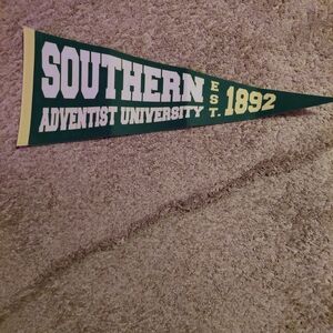 Southern Adventist University Green and Yellow Pennant